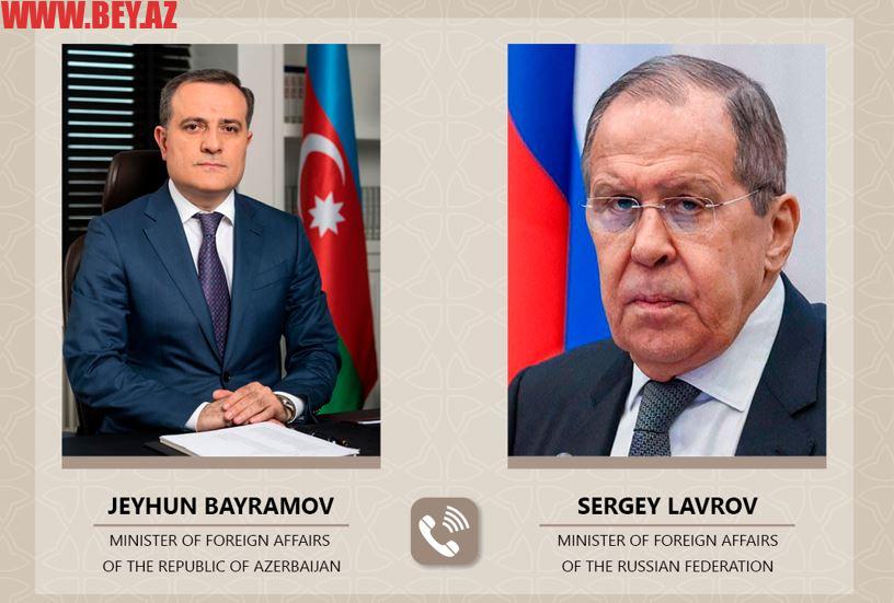 Ceyhun Bayramov və Sergey Lavrov arasında telefon danışığı baş tutub