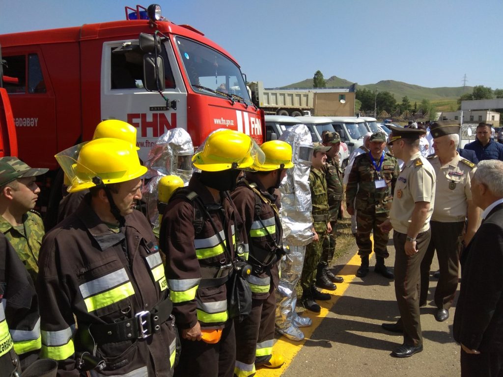 Ötən sutka 60 yanğına çıxış olub, 14 nəfər xilas edilib