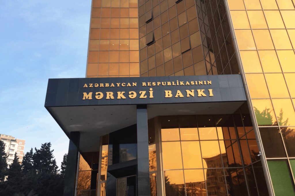 Azərbaycan Mərkəzi Bankı uçot dərəcəsini azaltdı